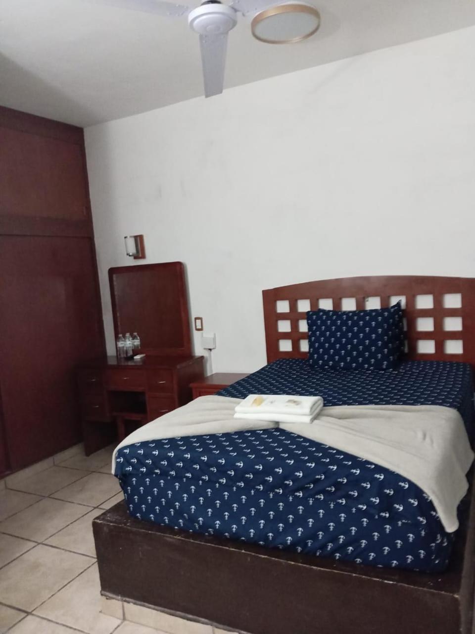 Hotel Colonos Los Cabos Кабо-Сан-Лукас Экстерьер фото